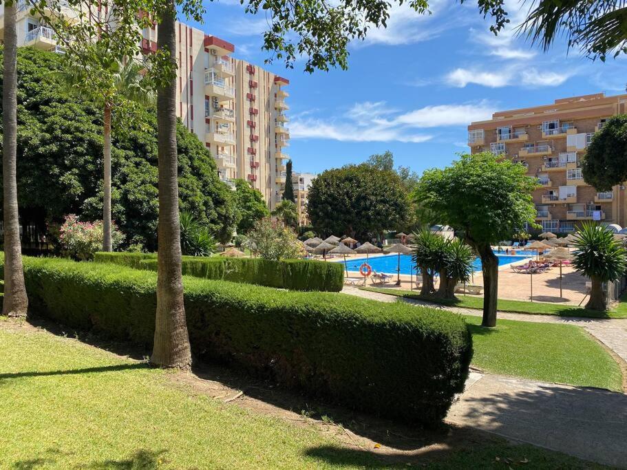 Loft Moderno - Vistas Mar Y Montana - Piscinas Διαμέρισμα Benalmádena Εξωτερικό φωτογραφία